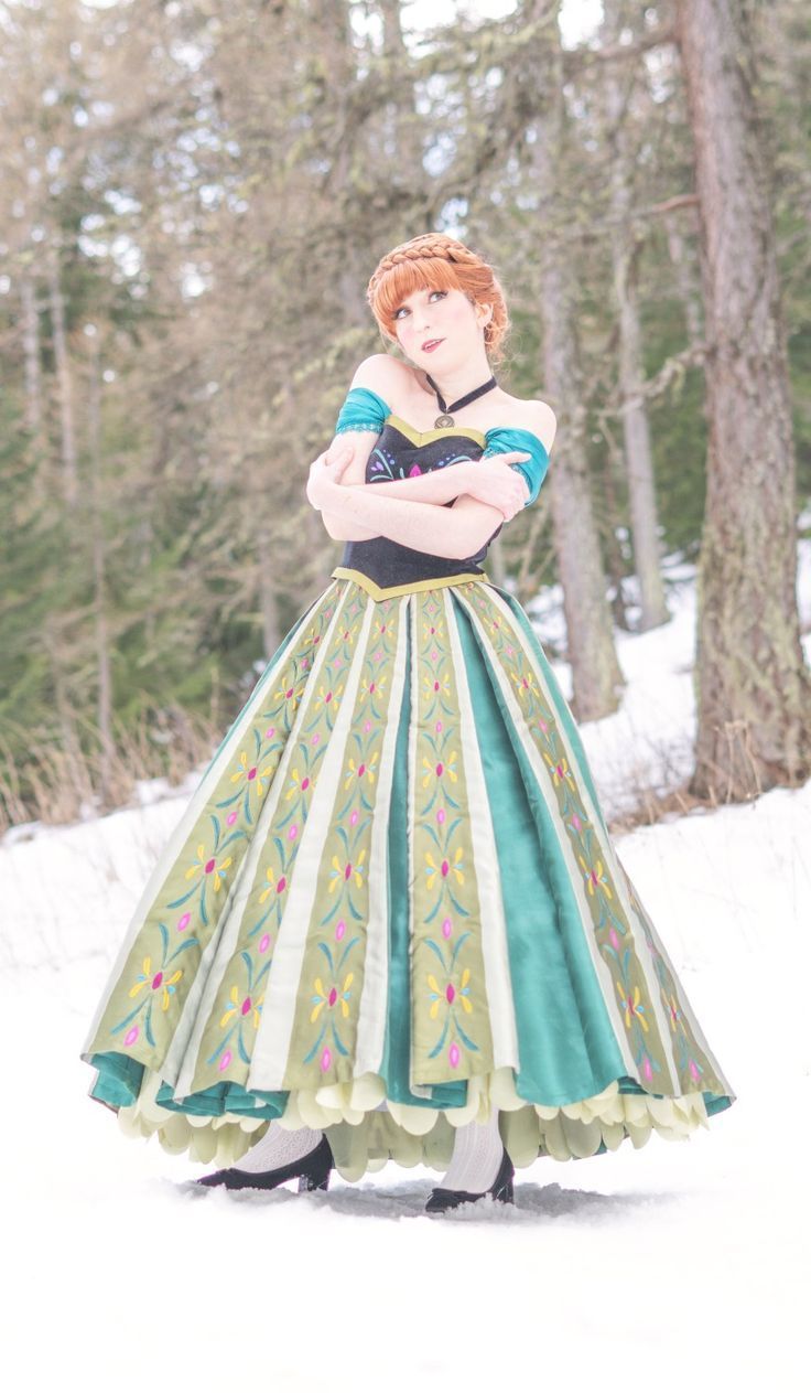 Anna costume